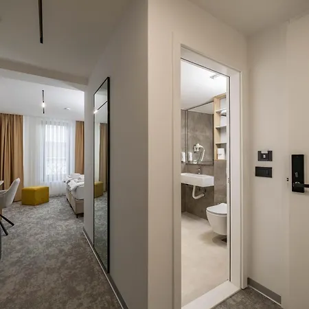 Opal Casa 3* 노비파자르